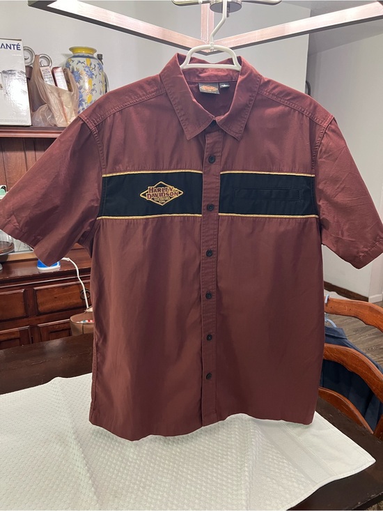 Harley-Davidson Other - Harley-Davidson Maroon and Black Short Sleeve Button-Up Shirt with Gold Trim